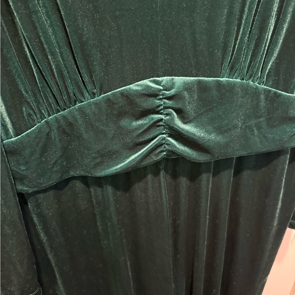 Eloquii Jumpsuit Deep Green Long Sleeve Dress - Picture 4 of 6